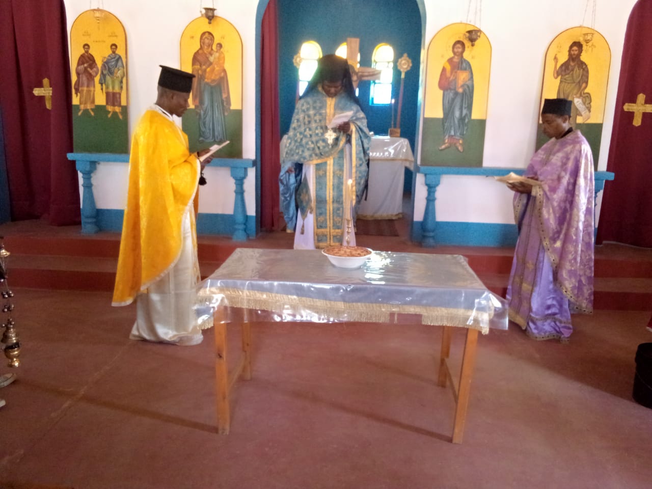 Sfinții Cosma și Damian – ocrotitorii parohiei din satul Mapogoro