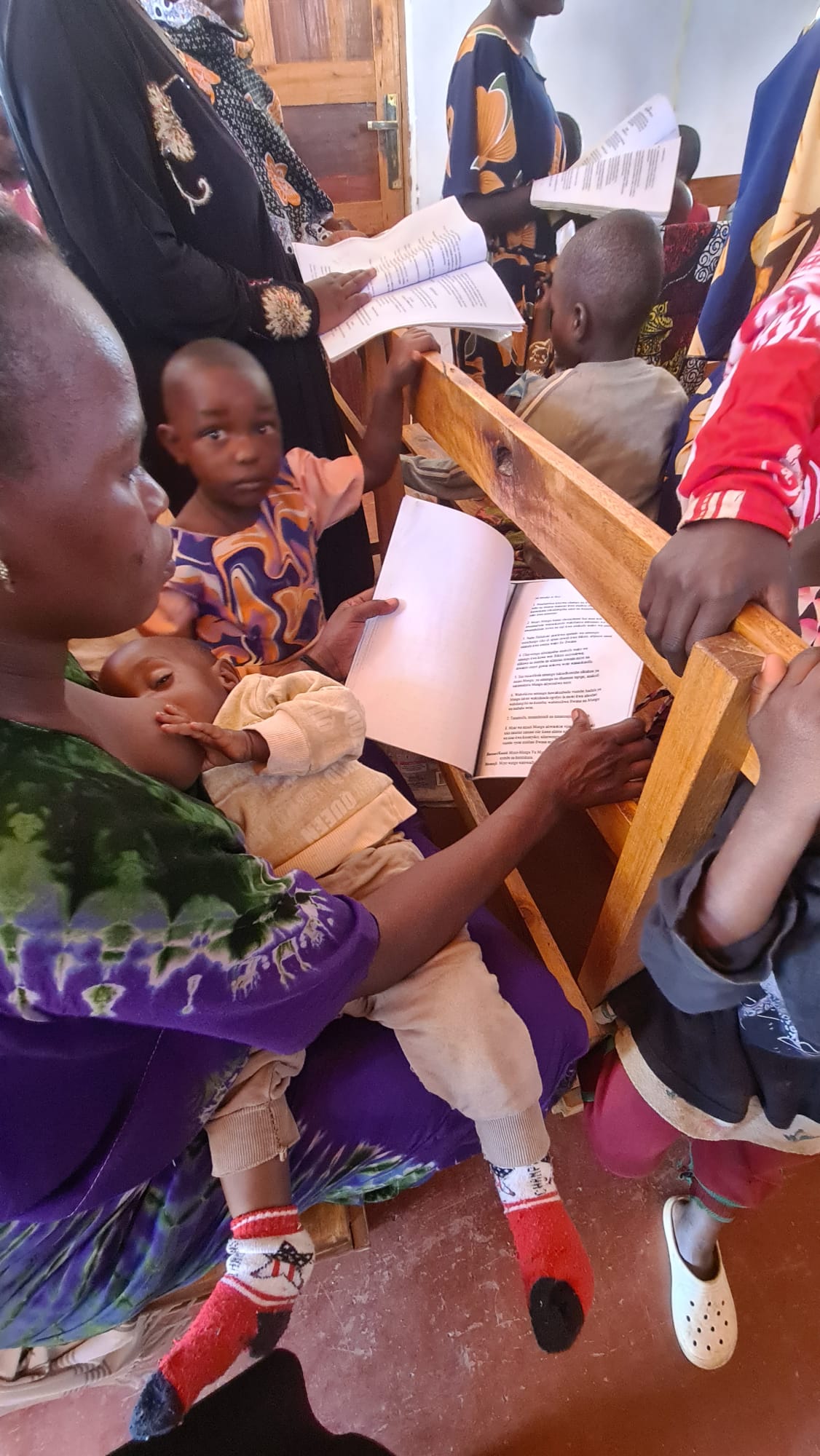 Raza de lumină - Parohia din satul Kipera