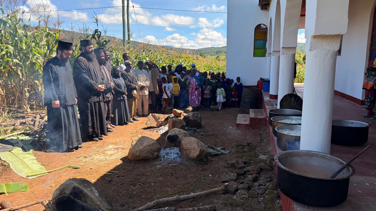 Satele Makota şi Nyamahana în sărbătoare de „Izvorul Tămăduirii”