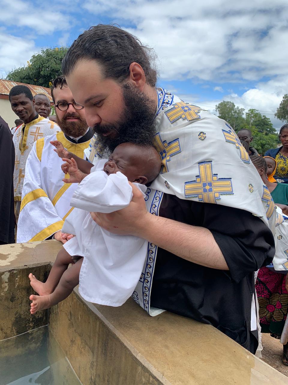 171 de botezuri în cadrul Centrului Misionar din Kidamali