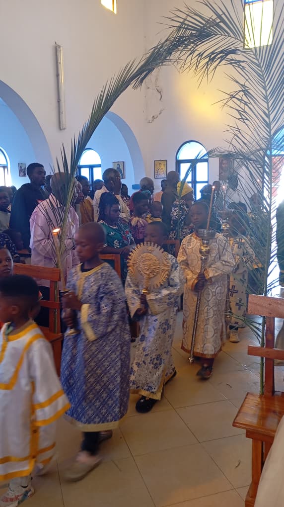 Sărbătoarea Intrării Domnului în Ierusalim la Centrul Misionar din Kidamali şi la Parohia Sfântul Antonie din satul Nduli
