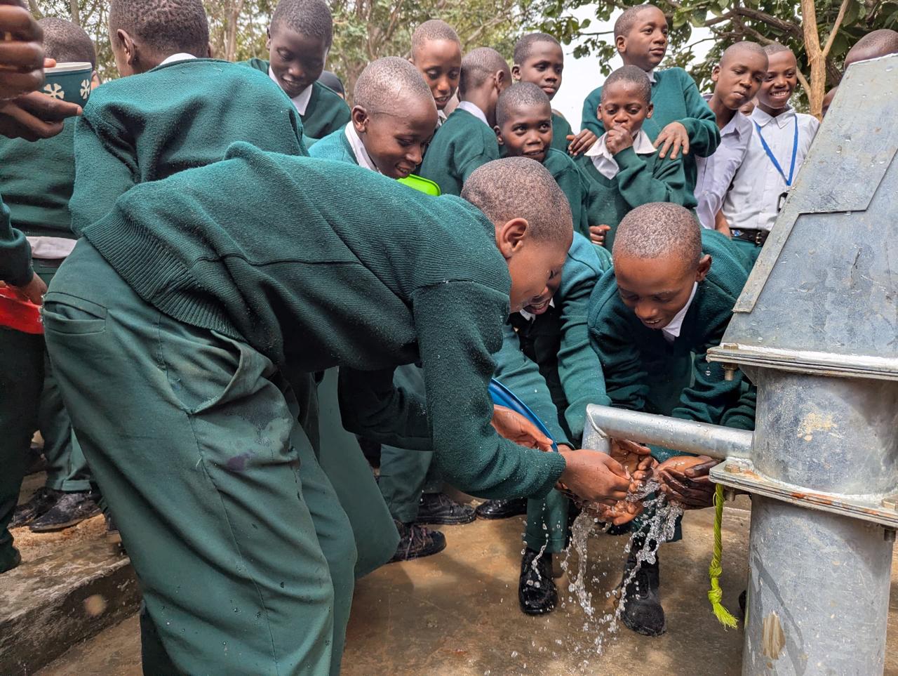 Sfințirea noii fântâni de la Liceul Dimitrios