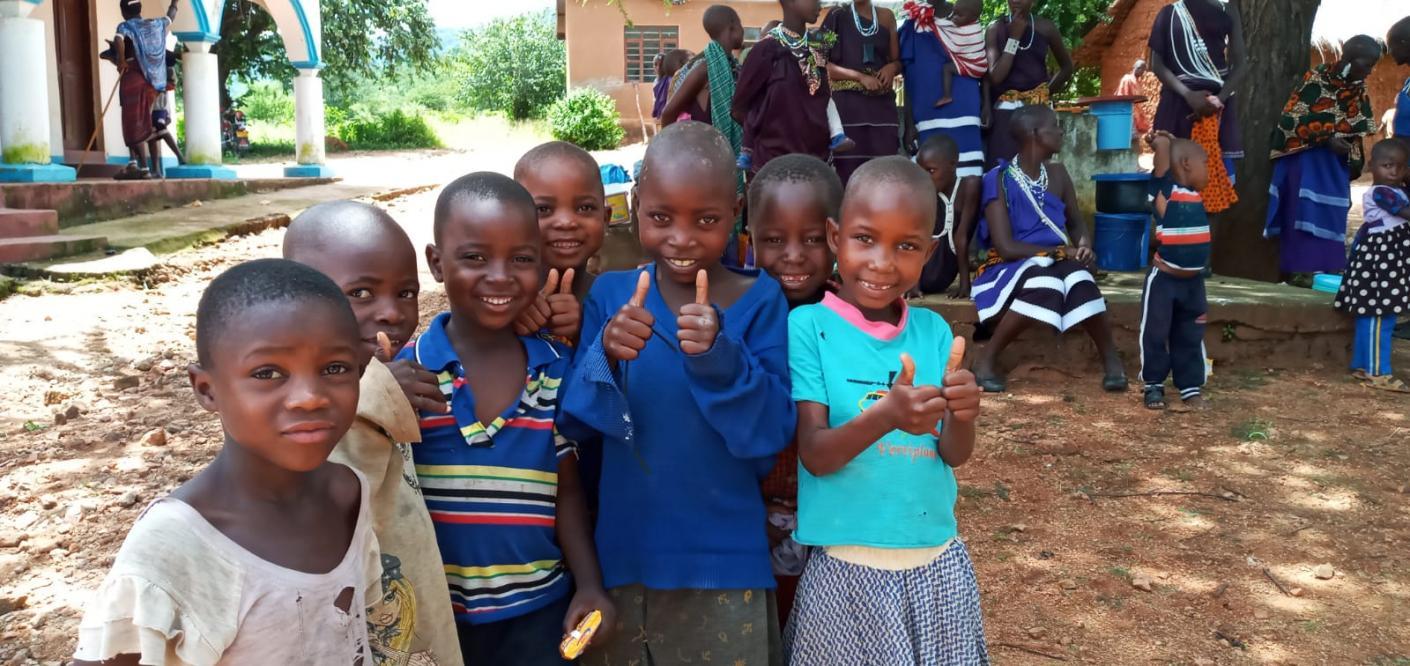 Sfânta Liturghie la Parohia Ipwasi