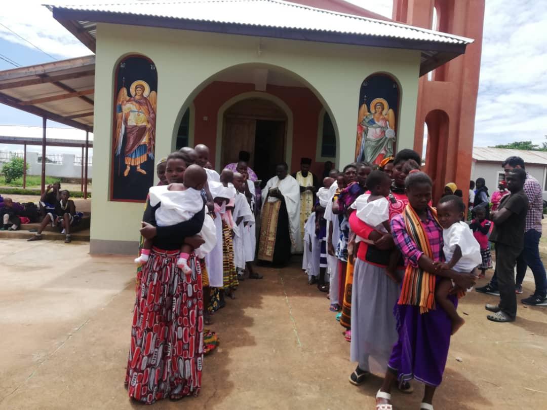 34 de persoane au primit Taina Sfântului Botez în Kidamali, Tanzania