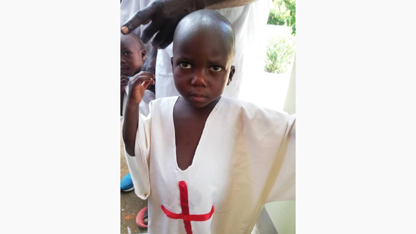 34 de persoane au primit Taina Sfântului Botez în Kidamali, Tanzania