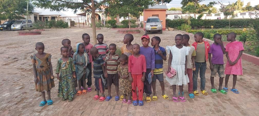 Pomenirea celor adormiți și sărbătoarea Pogorârii Sfântului Duh