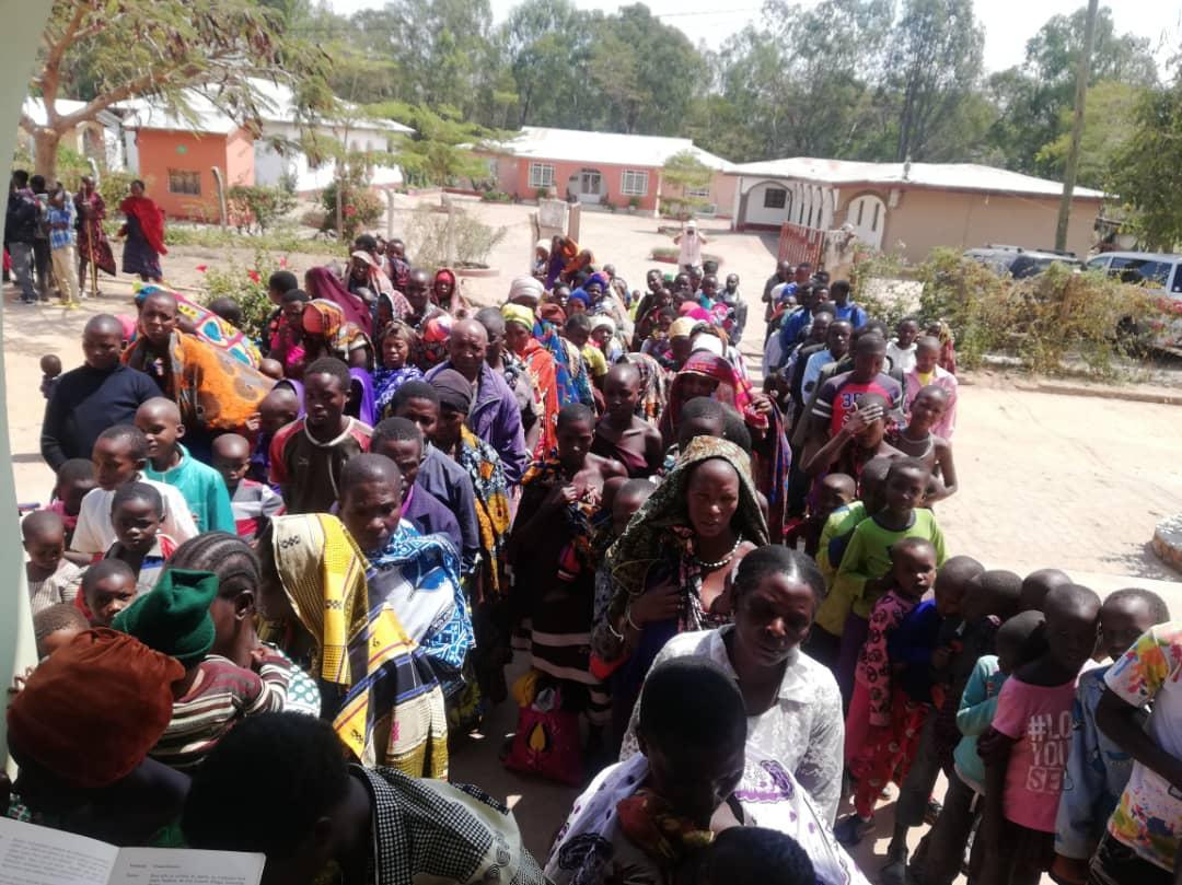 210 persoane au primit Taina Sfântului Botez în Tanzania