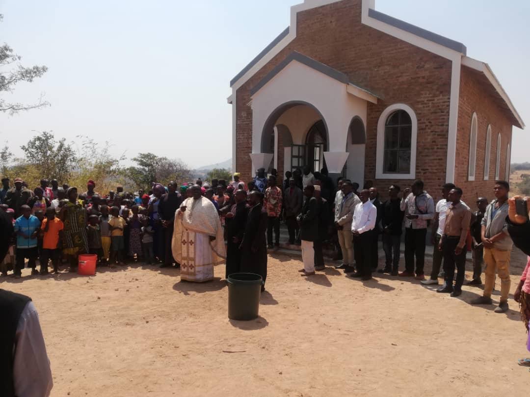 Prima Liturghie în biserica Adormirii Maicii Domnului de la Igangimale