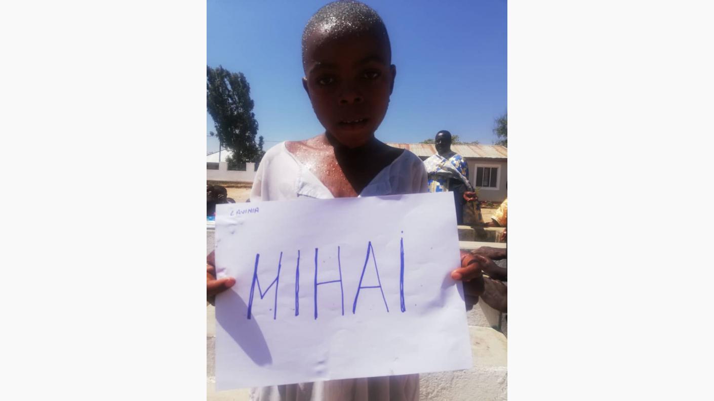 Taina Sfântului Botez săvârșită pentru 9 persoane la Biserica Ortodoxă din Kidamali