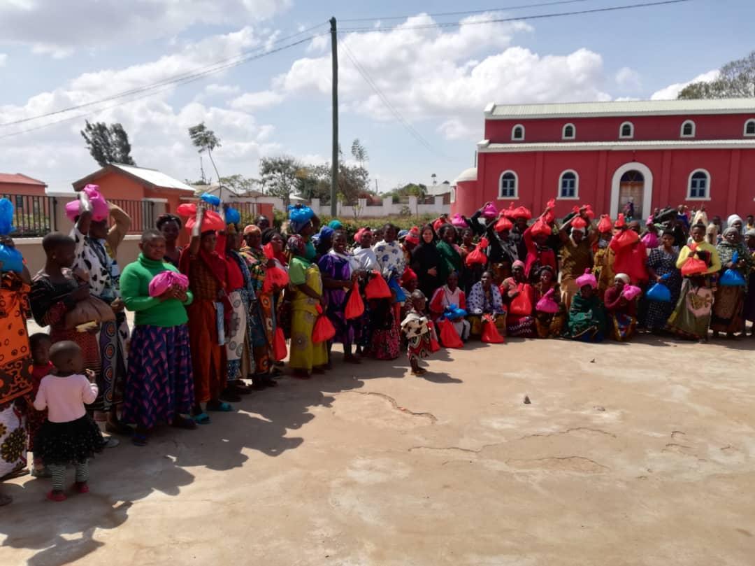 Pomeniri în Tanzania pentru sufletele unor români