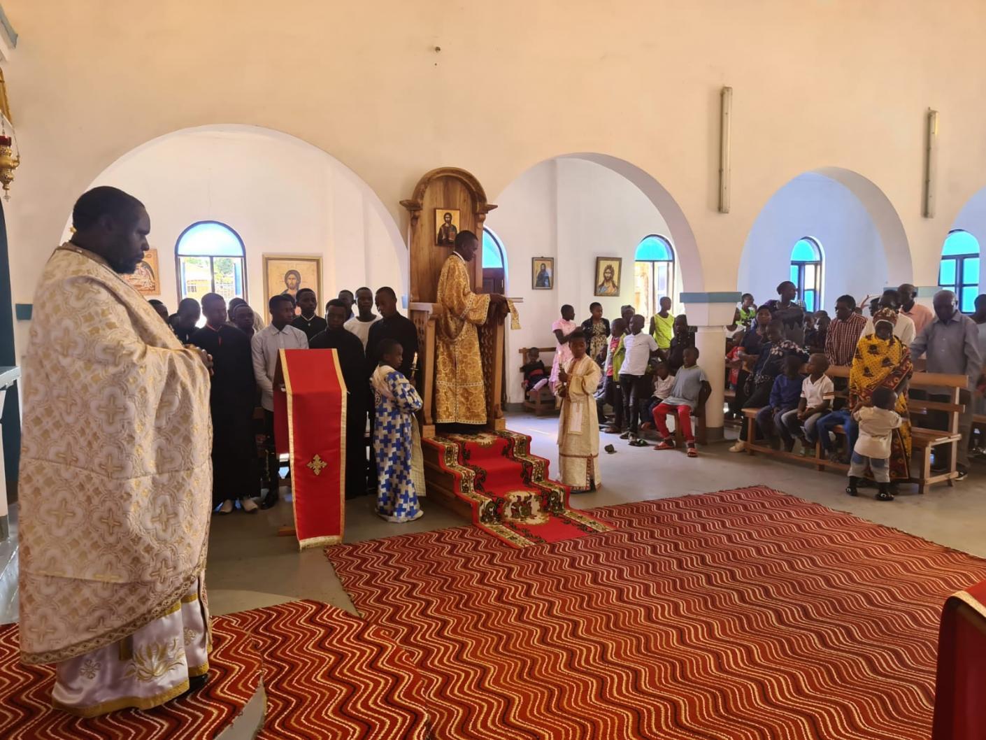 Comunitate și comuniune – bucuria întâlnirii în biserica satului Kidamali