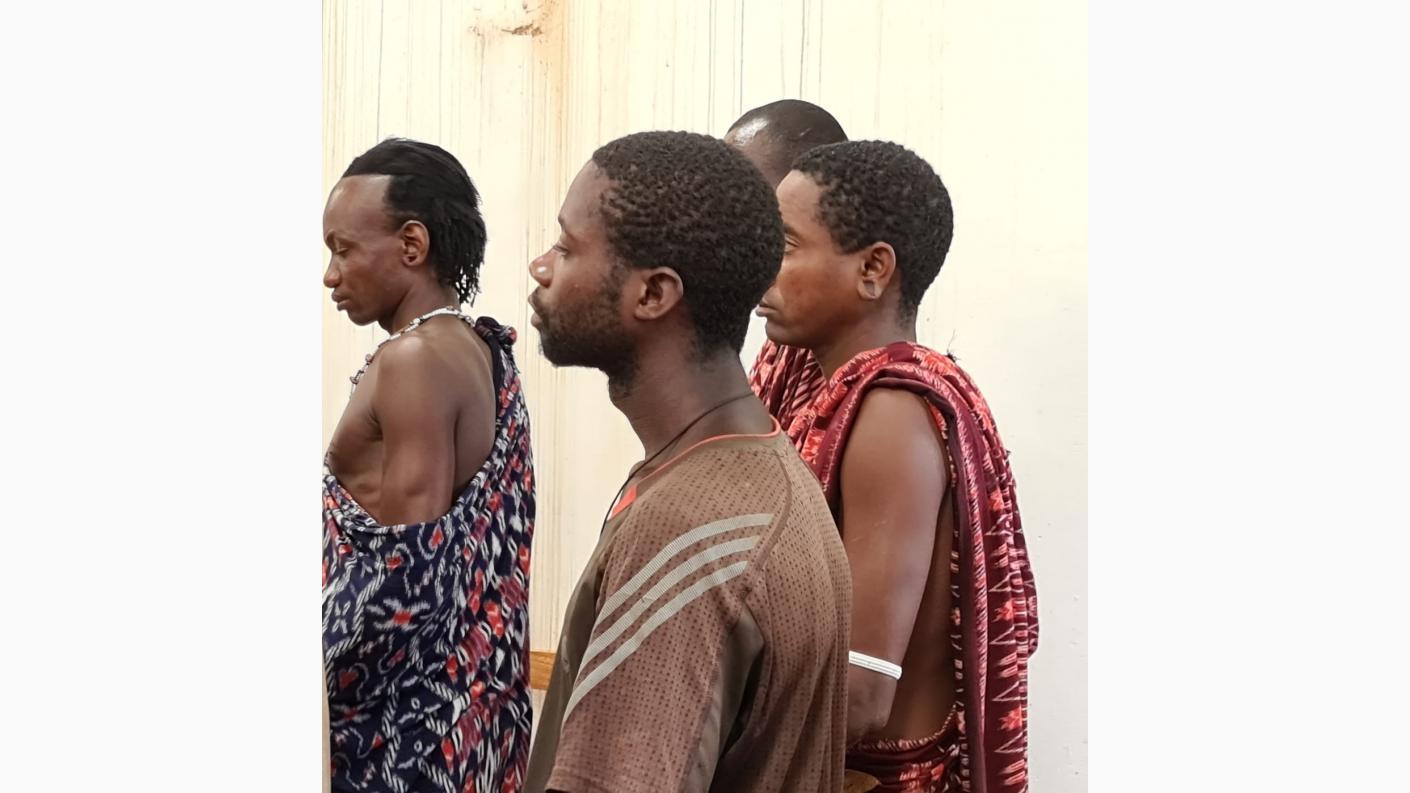 Povestiri din liniștea și din taina massailor