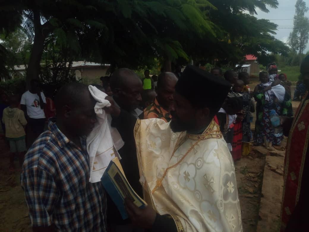 De la moarte la viață - Pomenirea morților și 98 de botezuri la centrul misionar din Kidamali