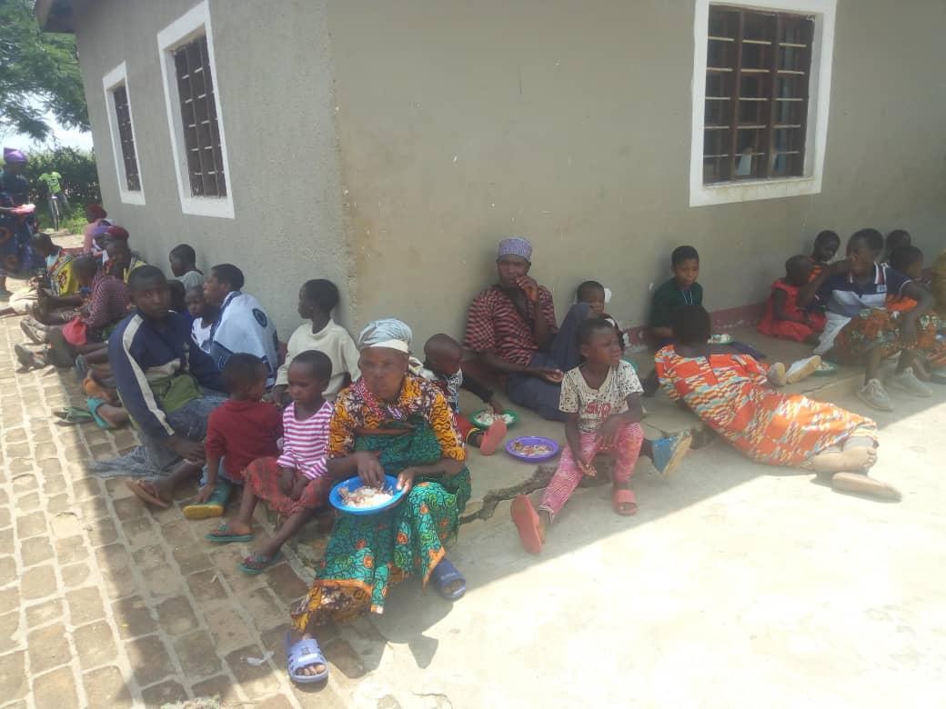 De la moarte la viață - Pomenirea morților și 98 de botezuri la centrul misionar din Kidamali