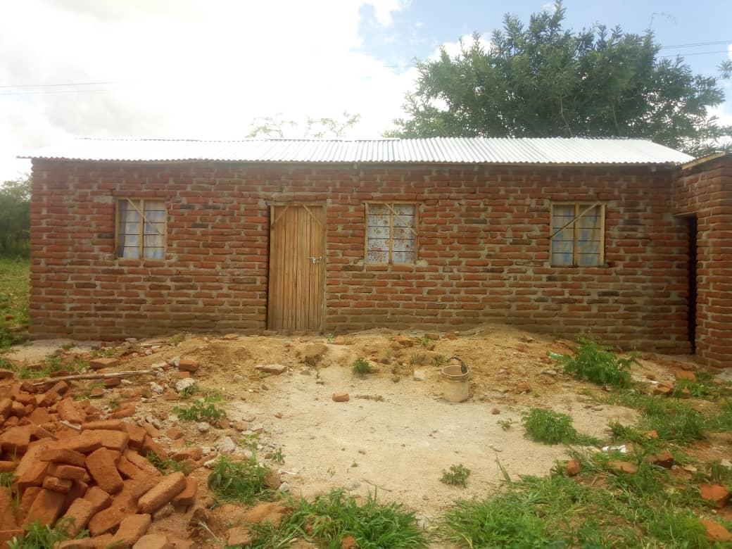 Maternitate acasă la familia Tito – o casă pentru viață!