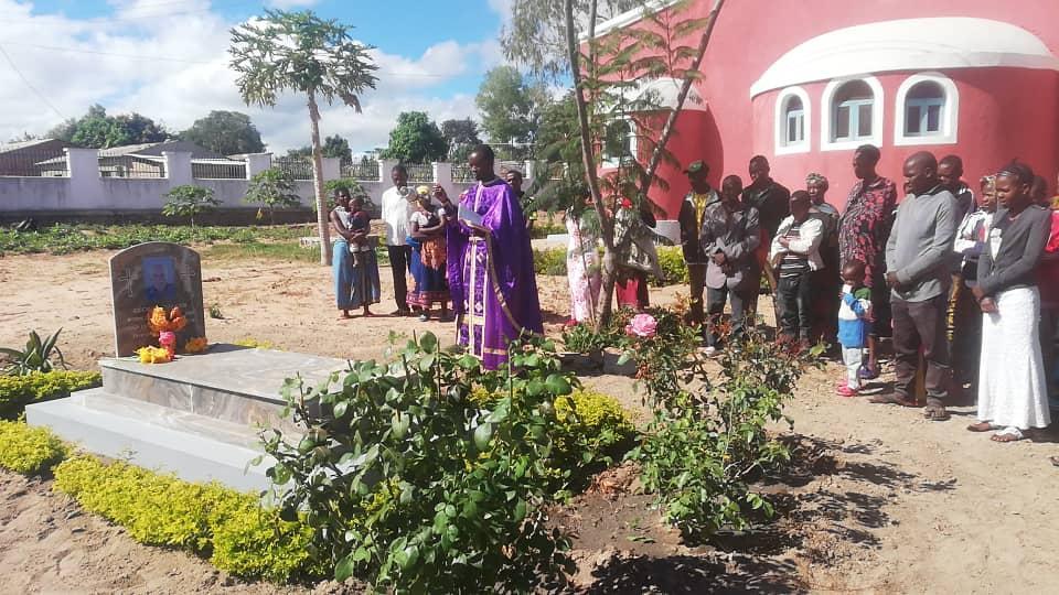 Hramul satului Kidamali