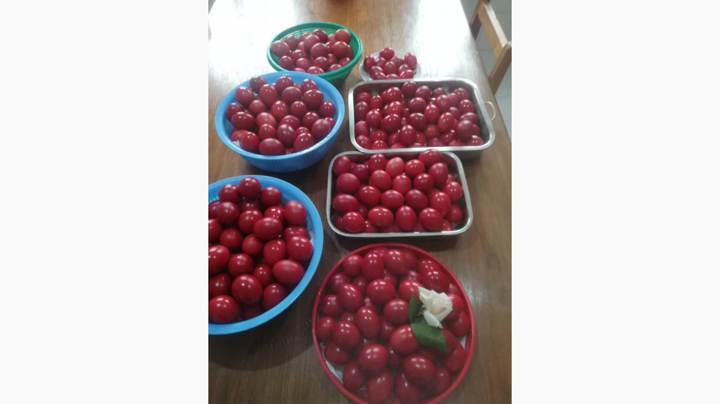 Kristo Amefufuka! (Hristos a înviat!)