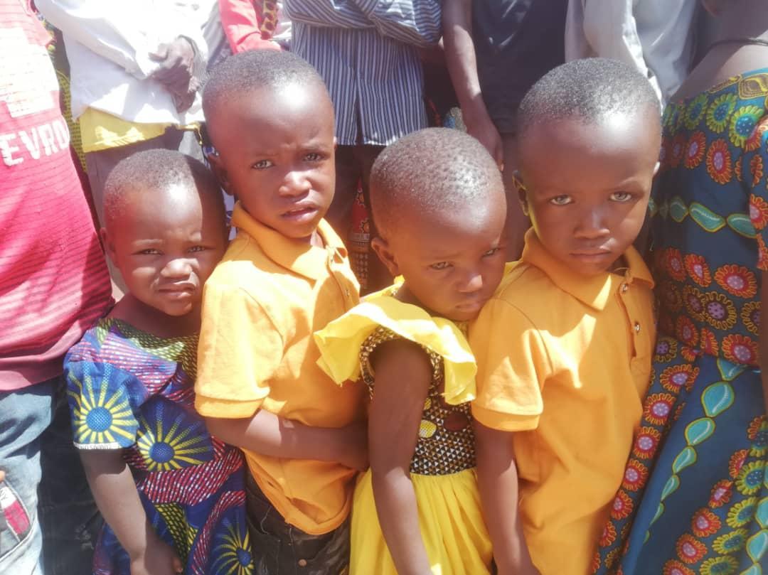 Kristo Amefufuka! (Hristos a înviat!)