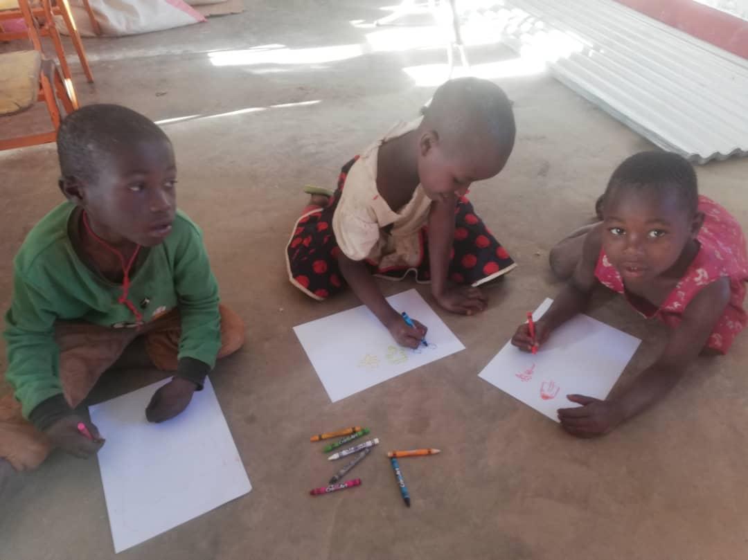 De pe perete pe foaie – povestea unui concurs de desene