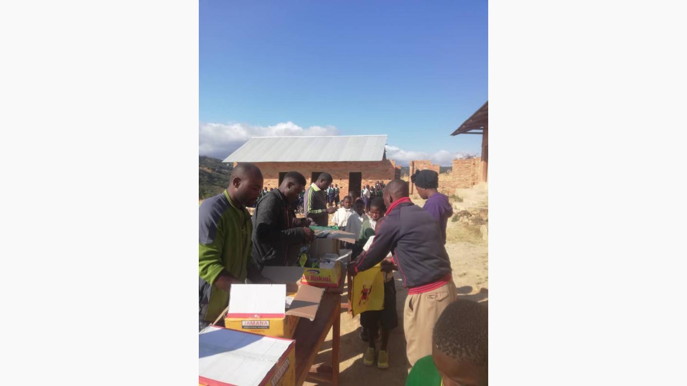 Numărătoarea – podoabă și imaginație pentru copiii care, neavând nimic, au totul!