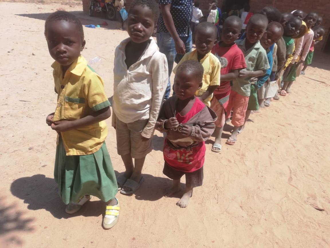 Vizită la şcoala din Mkombe