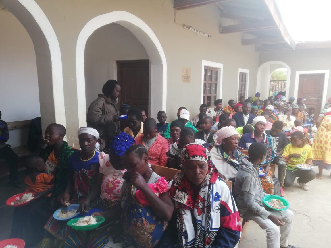 117 botezuri la Centrul Misionar Ortodox din Kidamali