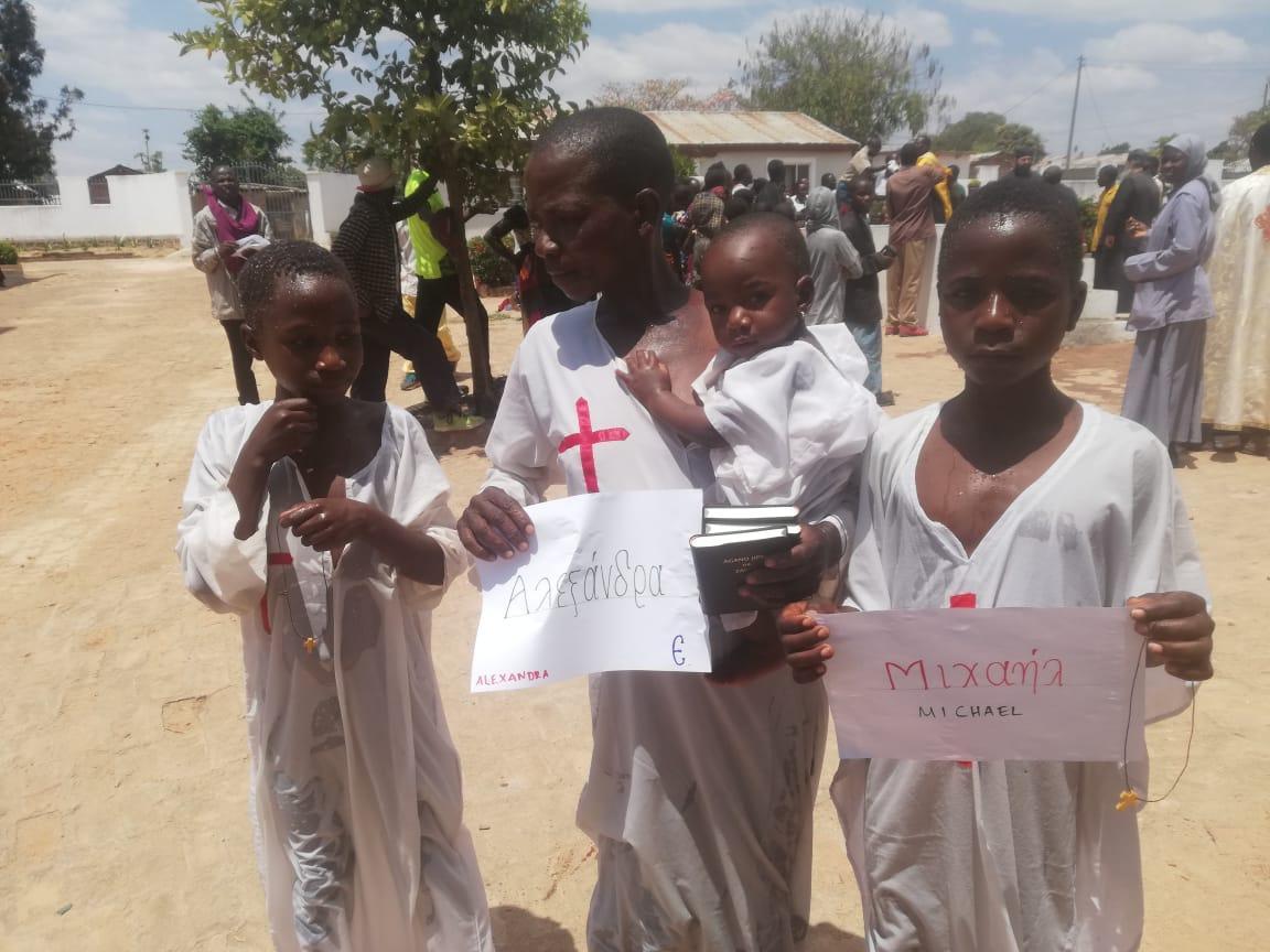 117 botezuri la Centrul Misionar Ortodox din Kidamali