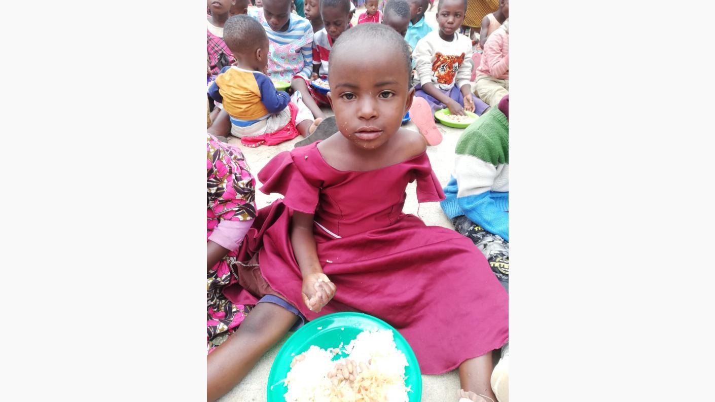 Jumapili ya Matawi sau Duminica Floriilor a fost prilej de mare bucurie şi la Centrul Misionar din Kidamali