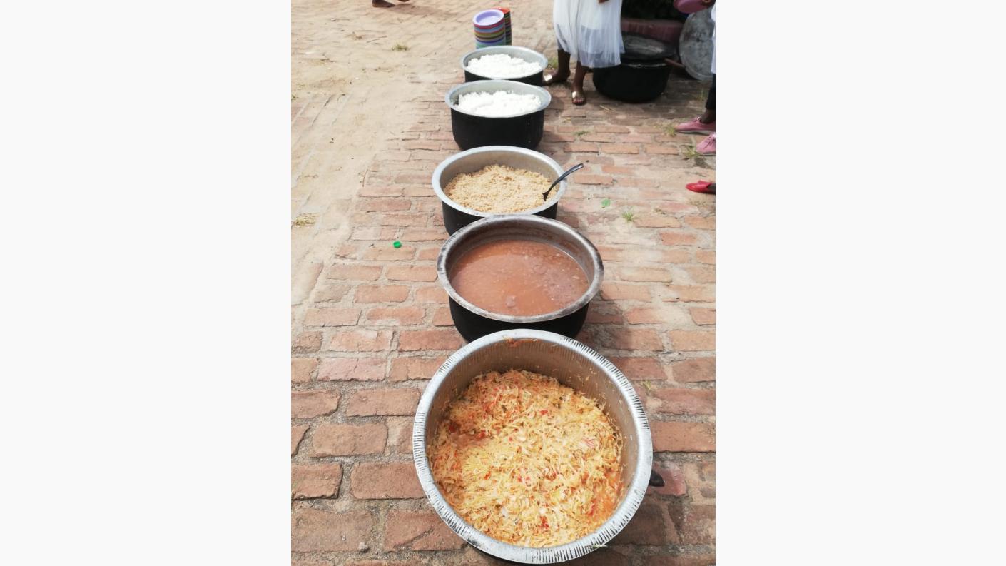 Jumapili ya Matawi sau Duminica Floriilor a fost prilej de mare bucurie şi la Centrul Misionar din Kidamali