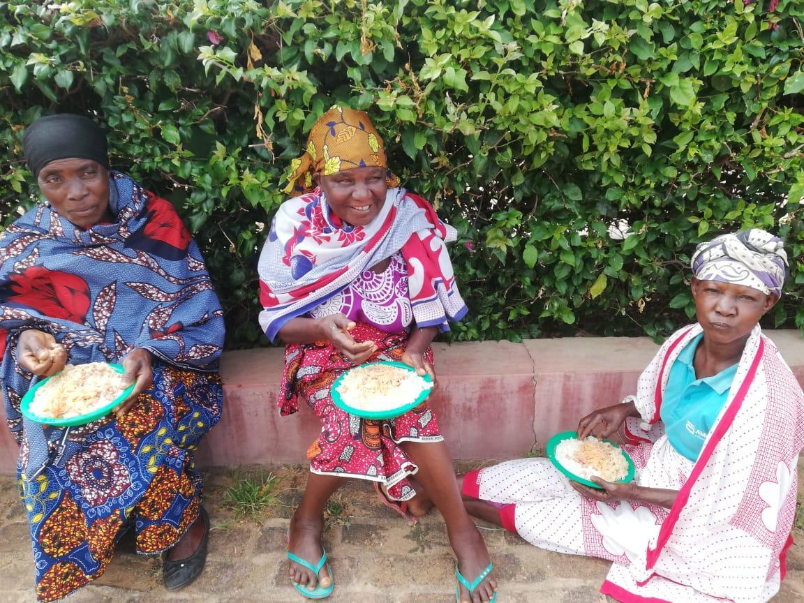 Jumapili ya Matawi sau Duminica Floriilor a fost prilej de mare bucurie şi la Centrul Misionar din Kidamali