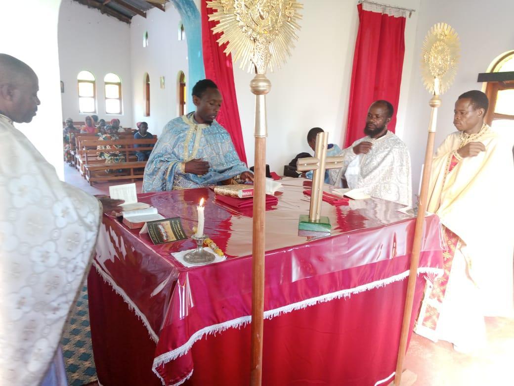 Ocrotitoarea parohiilor din Nyamahana şi Makota, Maica Domnului - Izvorul Tămăduirii