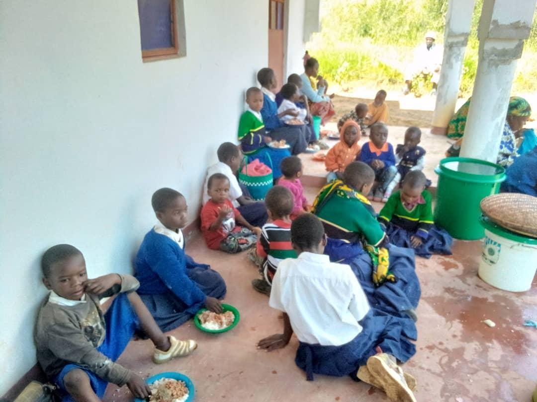 Ocrotitoarea parohiilor din Nyamahana şi Makota, Maica Domnului - Izvorul Tămăduirii