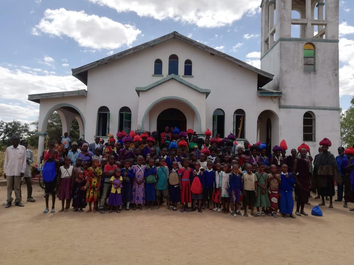 Sfinții Cosma și Damian – hram în parohia de la Mapogoro