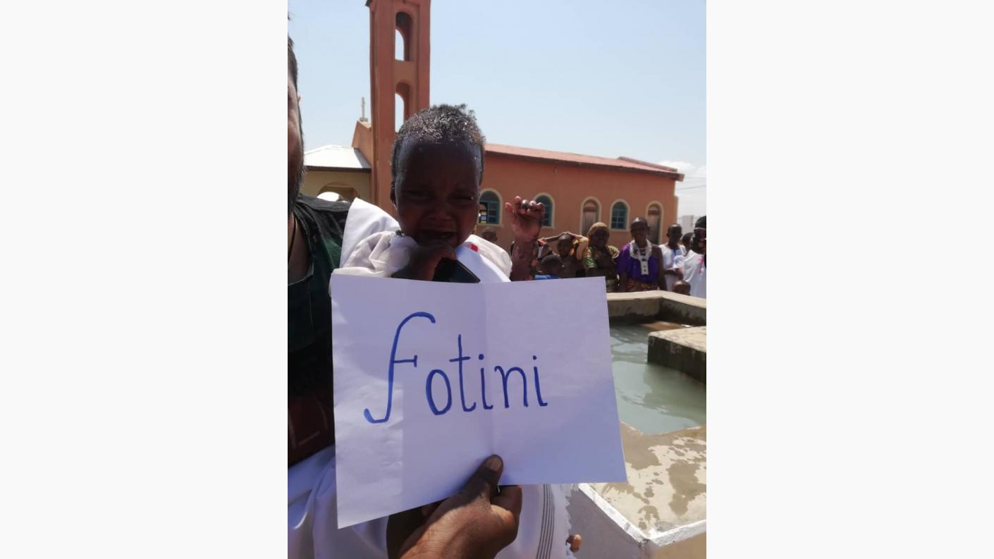 53 de botezuri în cadrul Centrului Misionar Ortodox din Kidamali