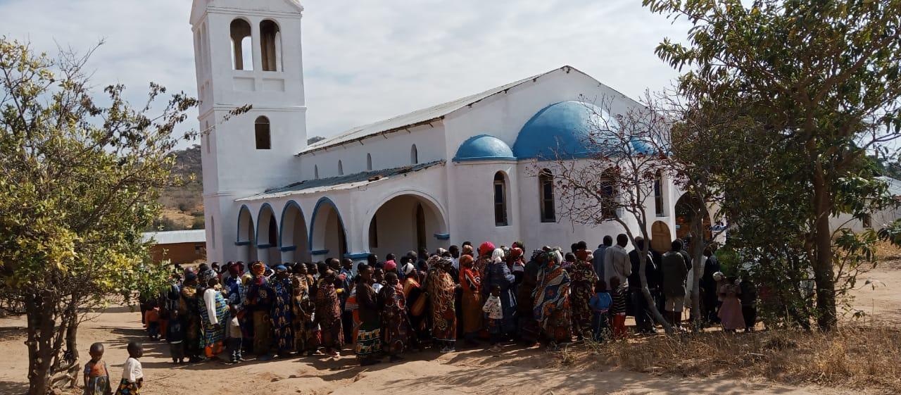 Ilalasimba - Acolo unde Leul Doarme