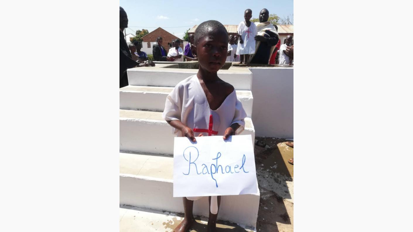 53 de botezuri în cadrul Centrului Misionar Ortodox din Kidamali