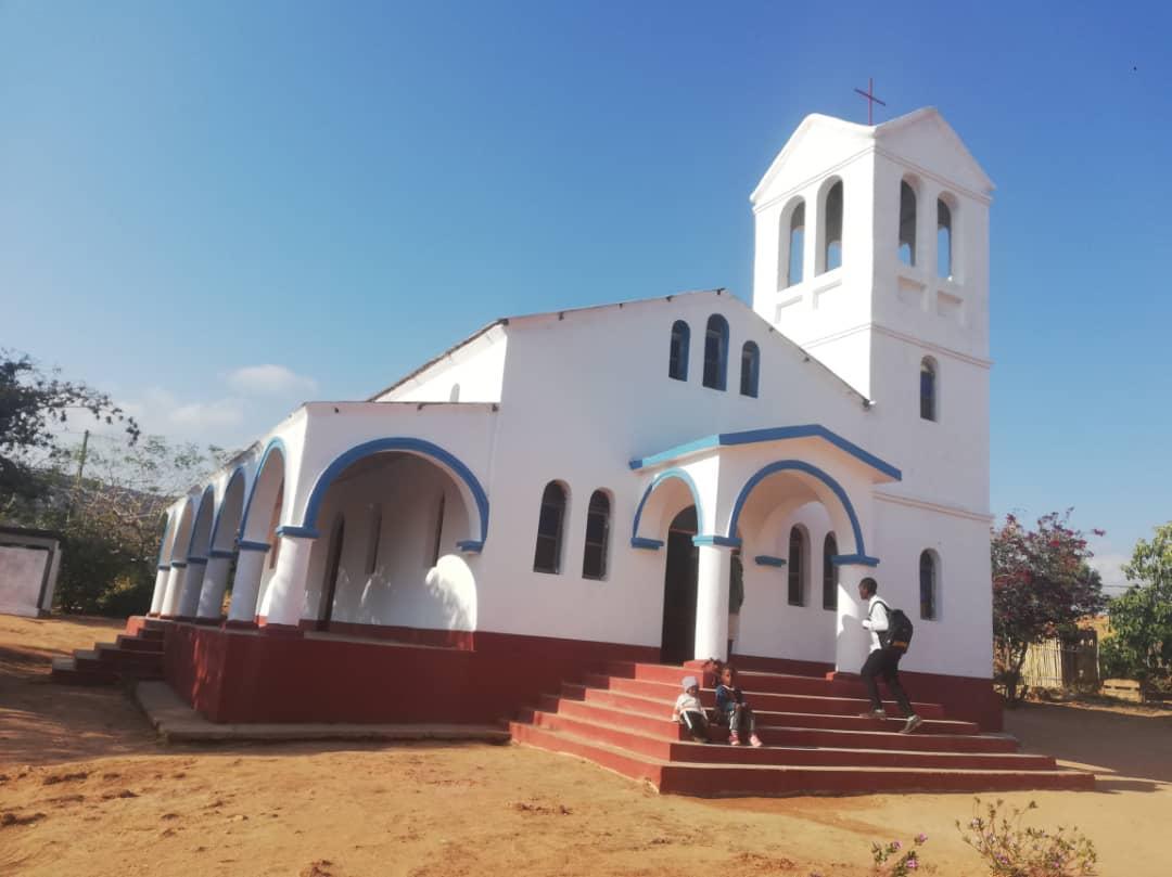 Ilalasimba - Acolo unde Leul Doarme