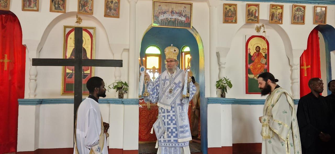 Un nou preot în parohia cu hramul Izvorul Tămăduirii din satul Nyamahana