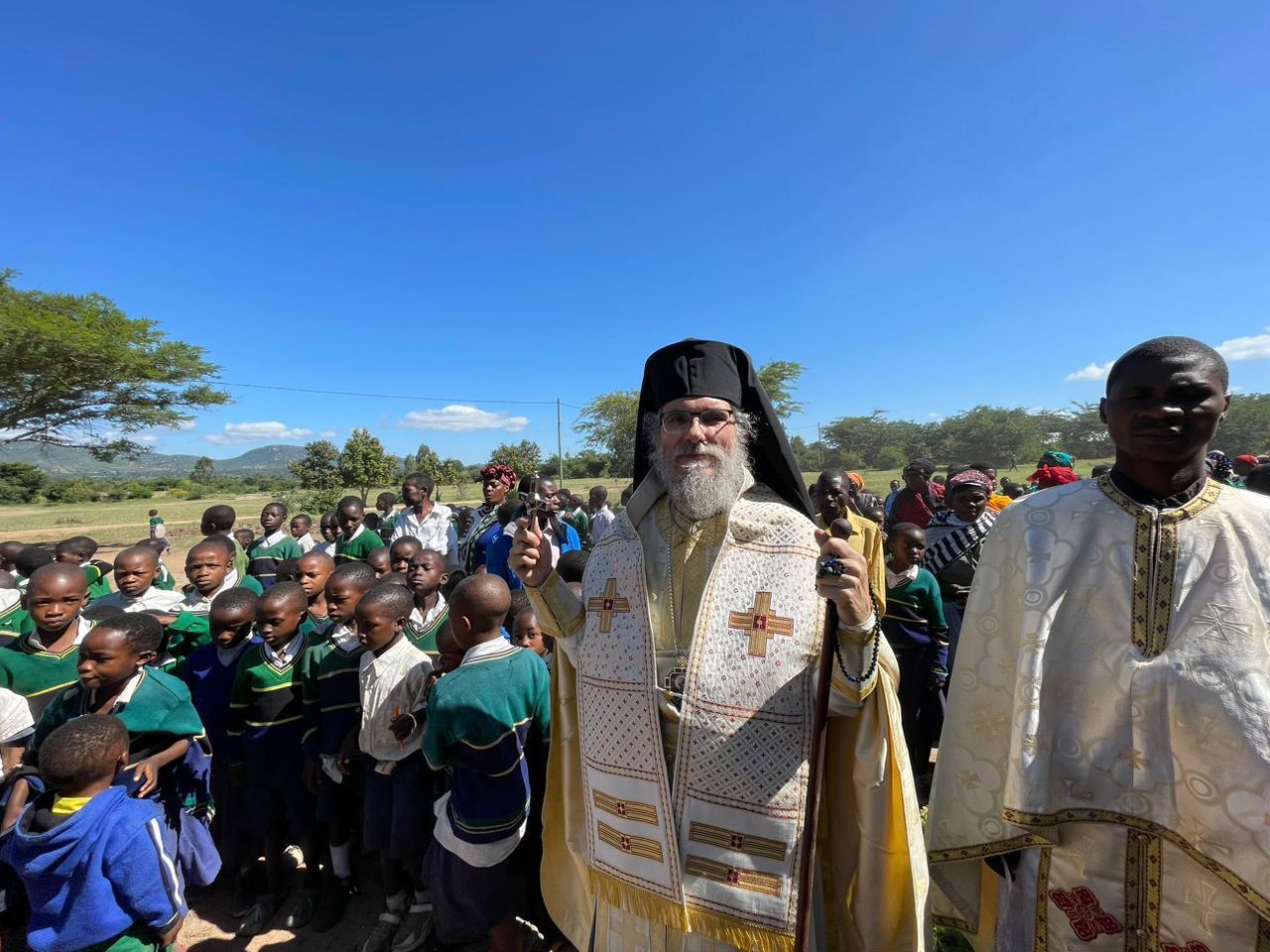 Copiii din satul Mkoga