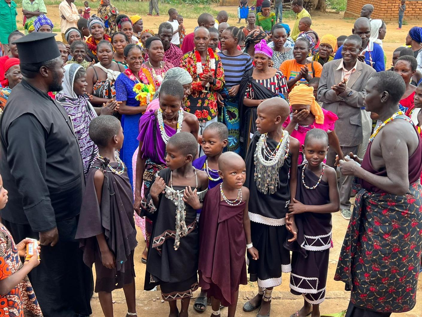 Legătura - Taina cununiei pentru 21 de familii ortodoxe