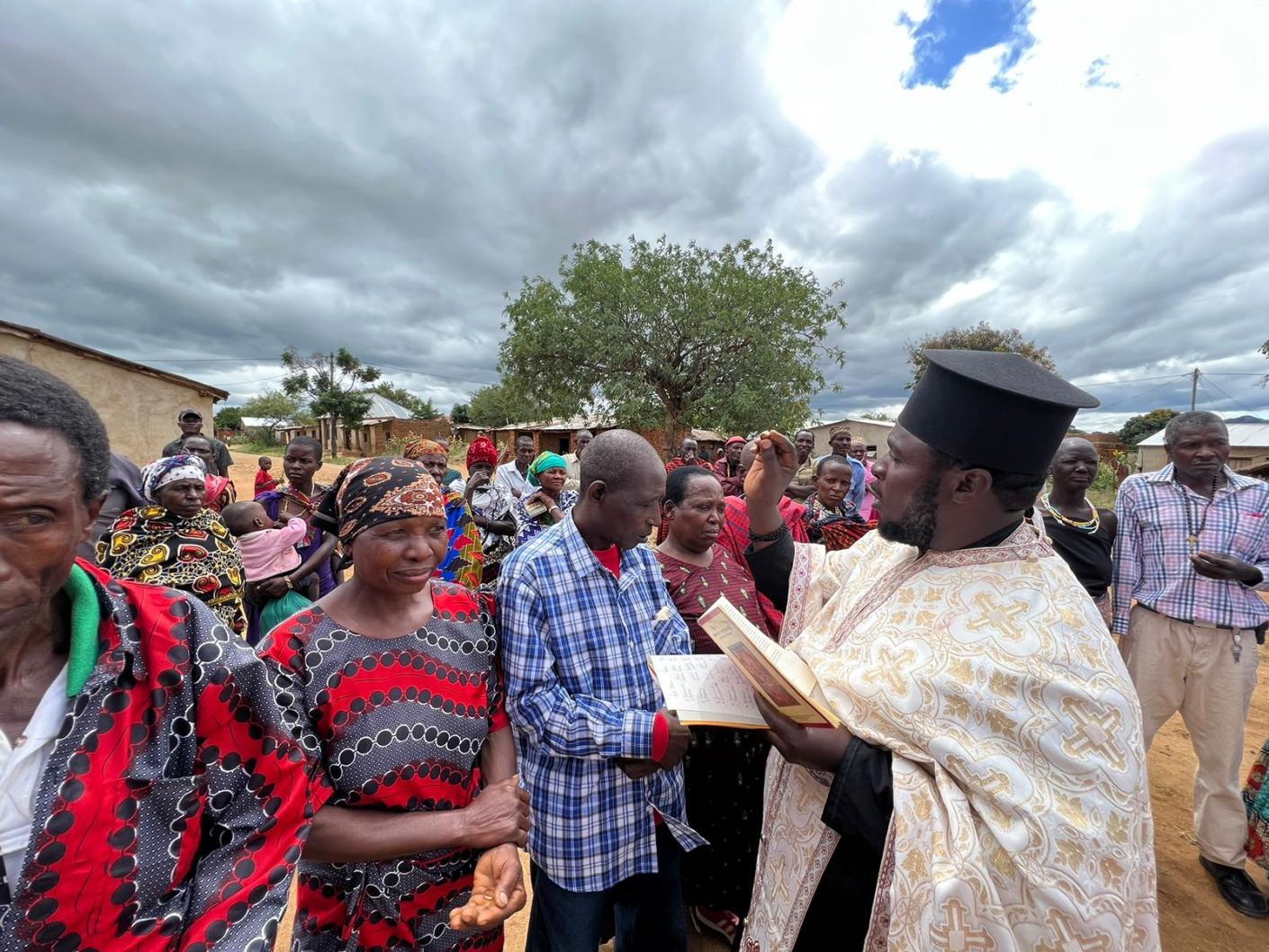 Legătura - Taina cununiei pentru 21 de familii ortodoxe