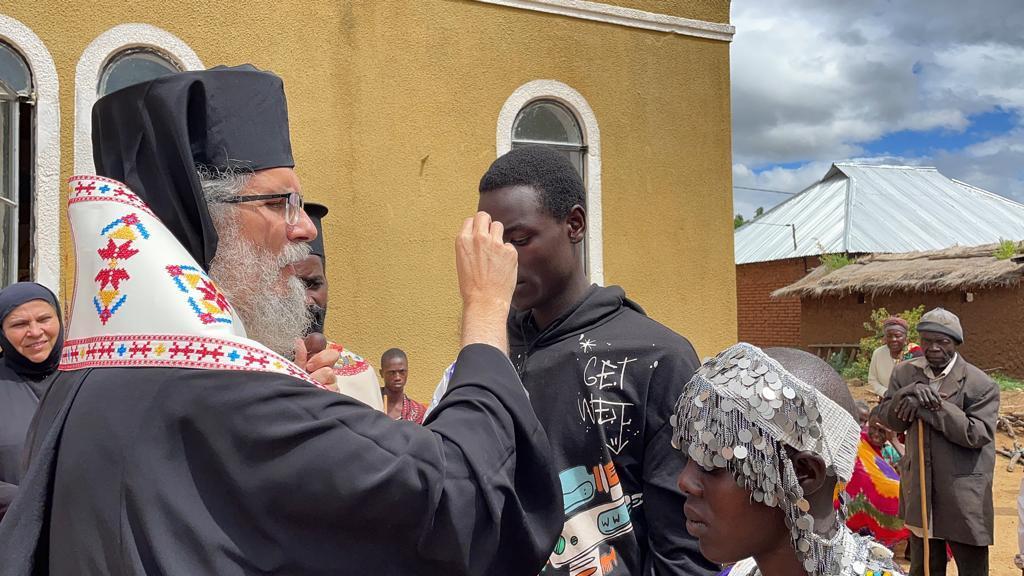 Legătura - Taina cununiei pentru 21 de familii ortodoxe