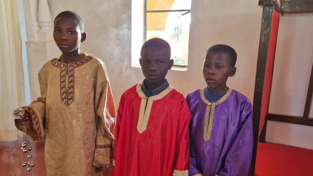 Sfinții Împărați Constantin și Elena - ocrotitorii parohiei din satul Kipera