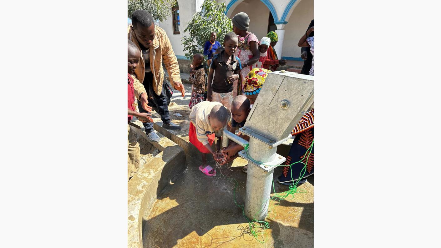 Apa vieții - o nouă fântână