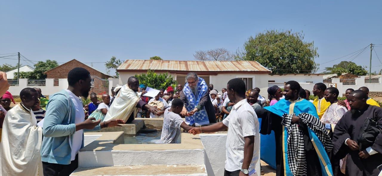 Noi botezuri în cadrul Centrului Misionar Ortodox din Kidamali