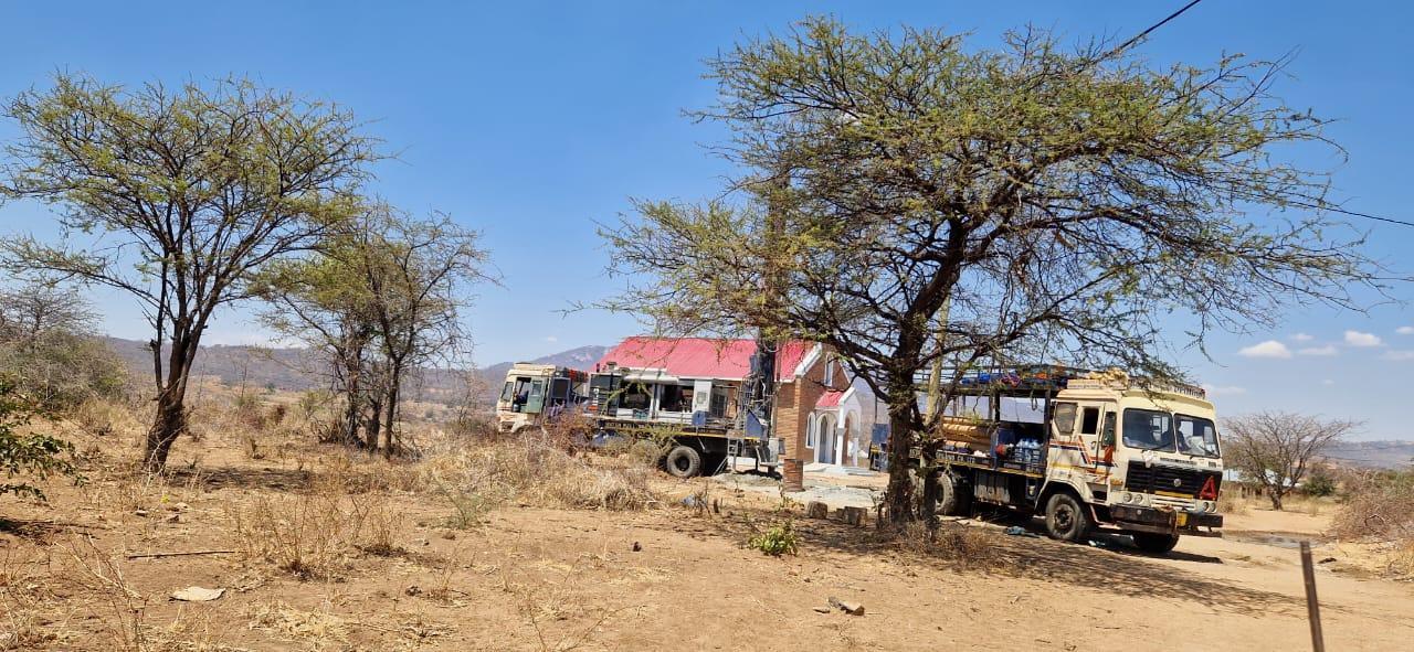 Vizită la şcoala primară din satul Mlambalasi