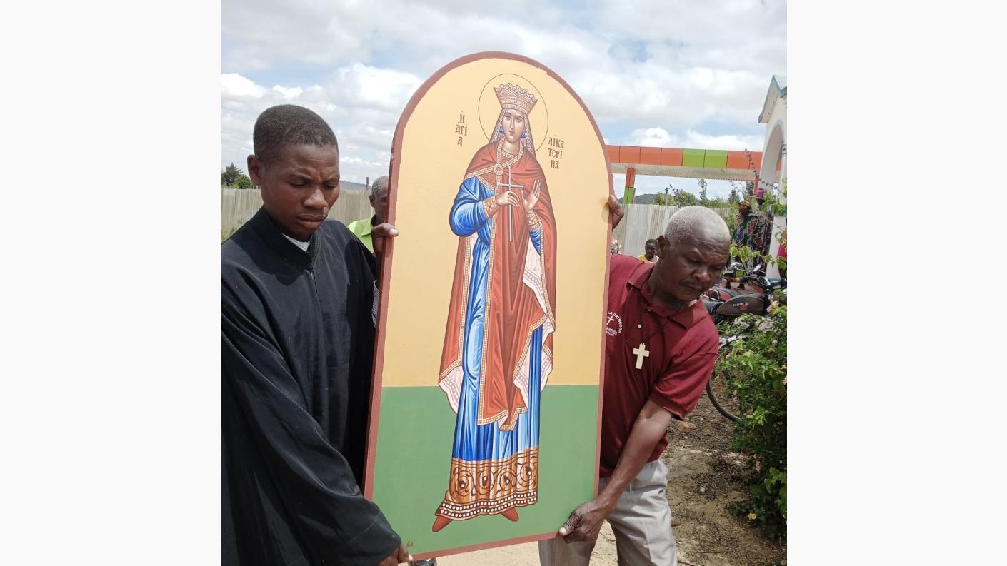 Sărbătoarea Sfintei Ecaterina și a Sfântului Stelian în parohiile noastre