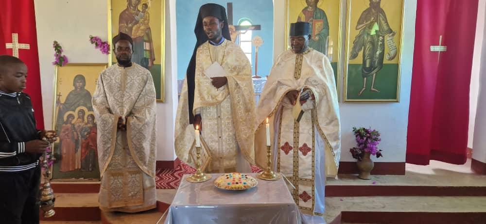 În mijlocul credincioșilor din satele Ilalasimba, Ibogo și Magubike