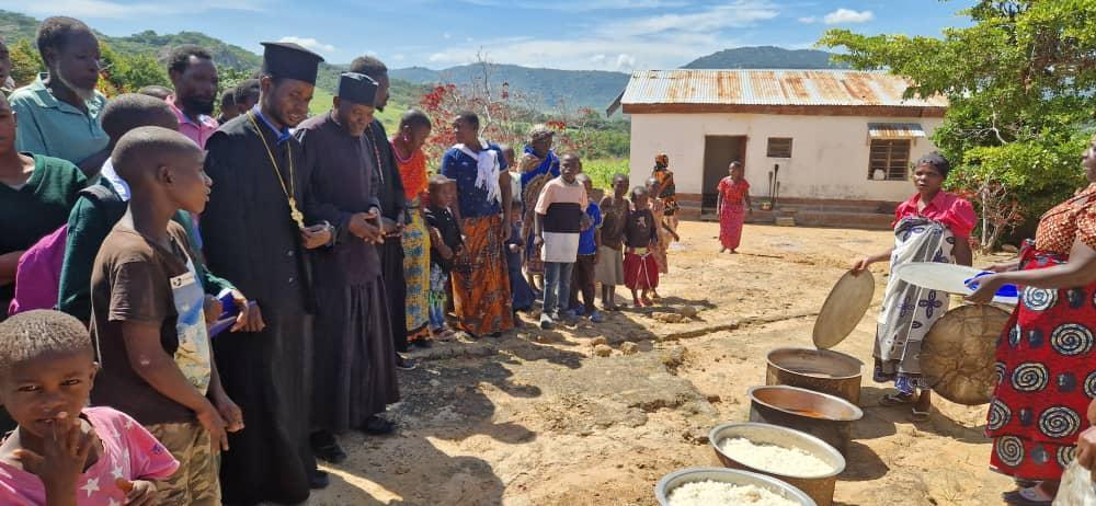 În mijlocul credincioșilor din satele Ilalasimba, Ibogo și Magubike