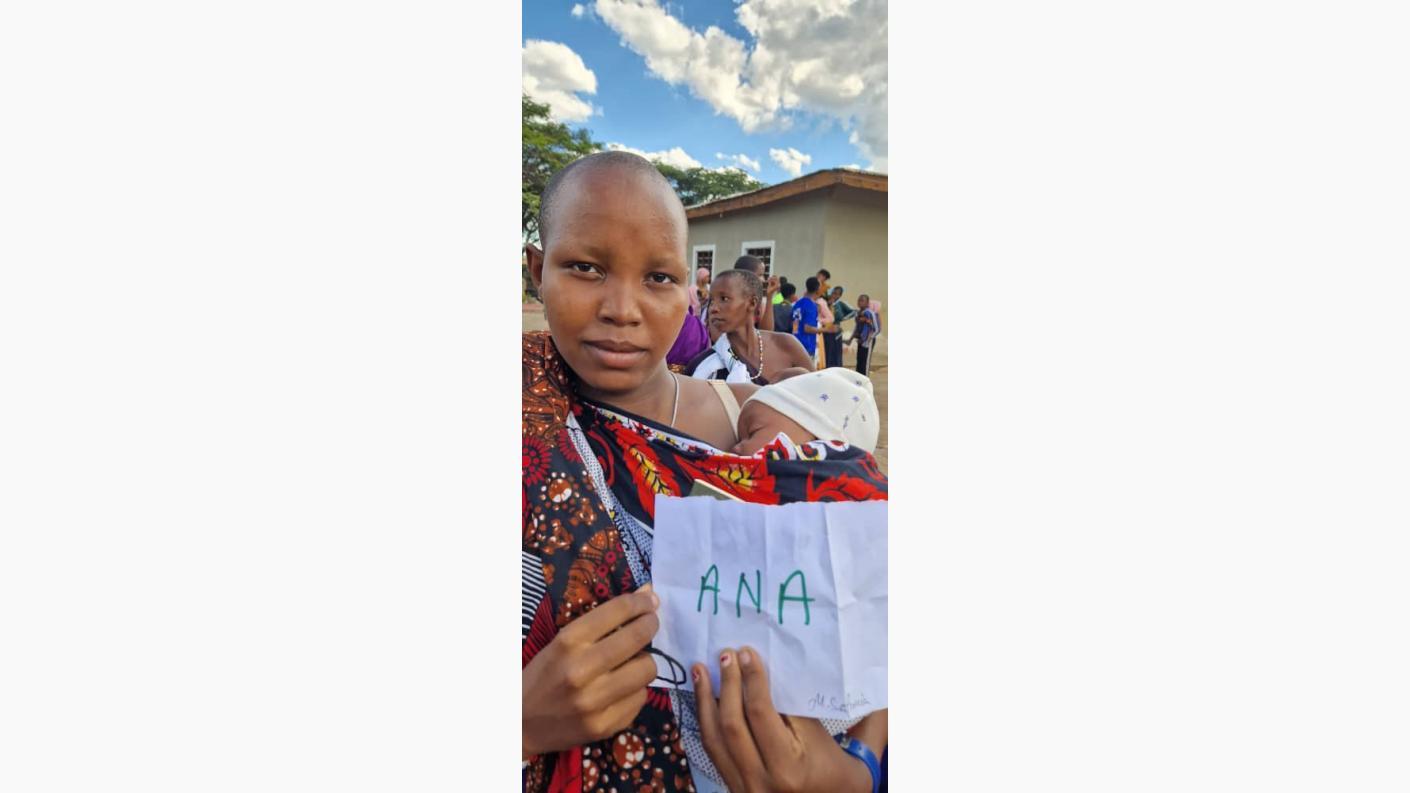 Părintele Mitropolit Teofan a participat la săvârșirea a 227 de botezuri în cadrul Centrului Misionar din Kidamali